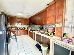 Blk 392 Yishun Avenue 6 (Yishun), HDB Executive #523235261